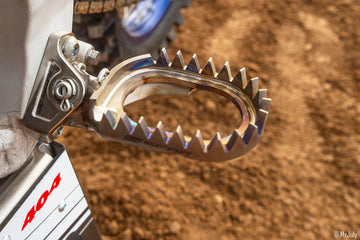 Yamaha Yz 426 [SCAR] - öntisztító titán lábtartók