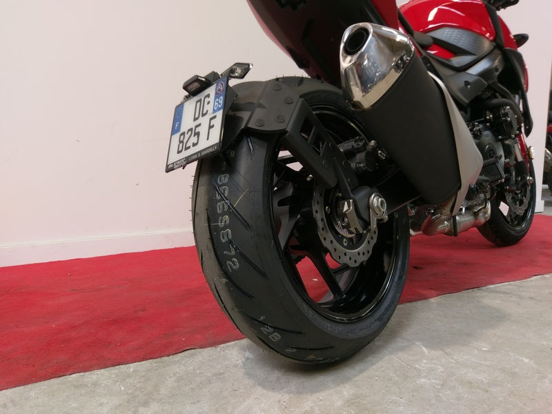 Suzuki Gsx-S 750 [ACCESS DESIGN] - rendszámtábla tartó kerékmagasságban fekete Suzuki GSX-S750