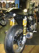 Triumph Thruxton 1200 [ACCESS DESIGN] - rendszámtábla tartó kerékív fekete Triumph Thruxton 1200