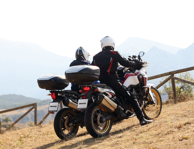 Yamaha X-Max 300 Tech Max + [SHAD] - SH59X alumínium felsőház