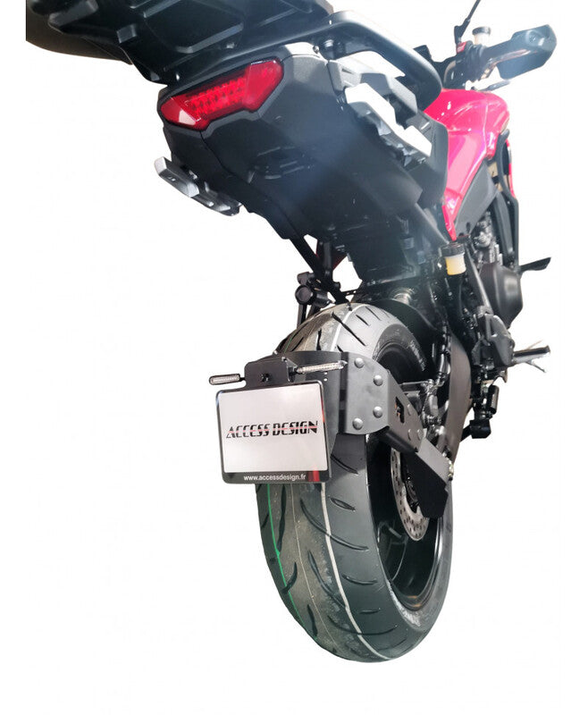 Yamaha Tracer 9 [ACCESS DESIGN] - "kerékre szerelhető" rendszámtábla tartó fekete - Yamaha MT-09 Tracer/GT