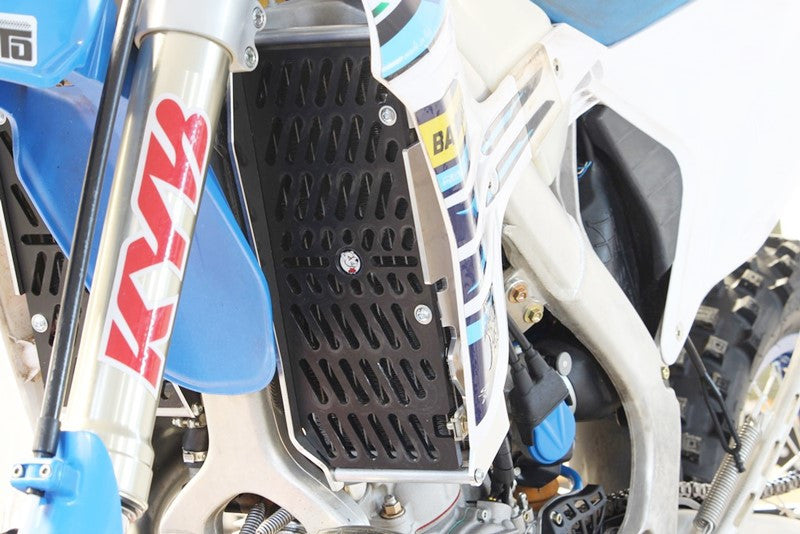 Tm Racing EN 300 2 T FI ES [2022] – Xtrem Radiator Guard Fekete – TM Racing