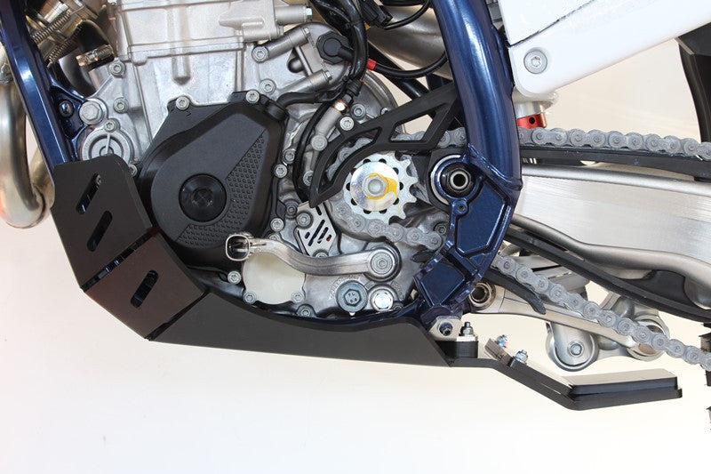 GAS GAS EC 500 F [2024-2025] - Xtrem aláfutás elleni védelem rudazatvédelemmel - PE-HD 8mm