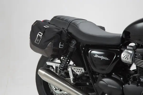 Triumph Speed Twin 900 [2023-2025] – Legend Gear LC1 oldaltáska rendszer, Black Edition – 3. kép