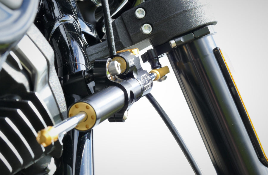 Harley Davidson FXLRS LOW RIDER S, FXLRST LOW RIDER ST [HYPERPRO] - Kormány lengéscsillapító rögzítőkészlet, fekete (MK-HD18-S001-B)