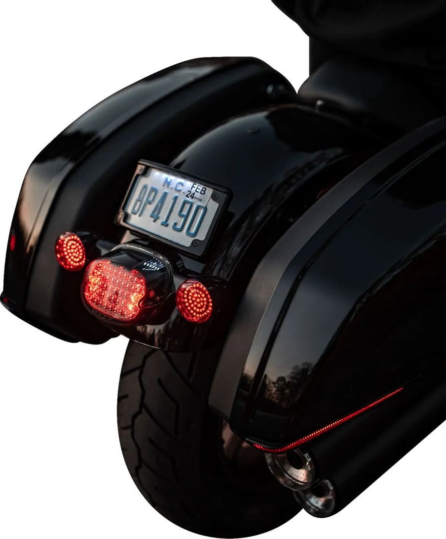 harley davidson fxlrst [CUSTOM DYNAMICS] – LED-es nyeregtáska lámpák