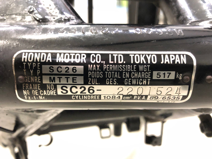Honda ST 1100 SC26 Pan European [1990] - Váz papírokkal