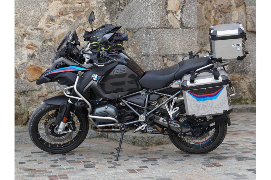 BMW R 1200 GS ADVENTURE [2018] – BMW matricakészlet – Fekete