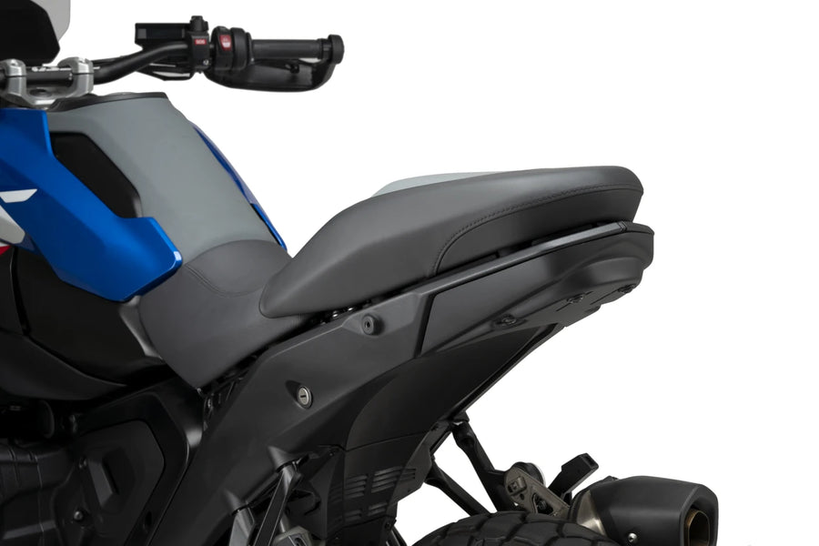 BMW R 1300 GS [2025] – Hátsó burkolat Pista #10 – Matt fekete