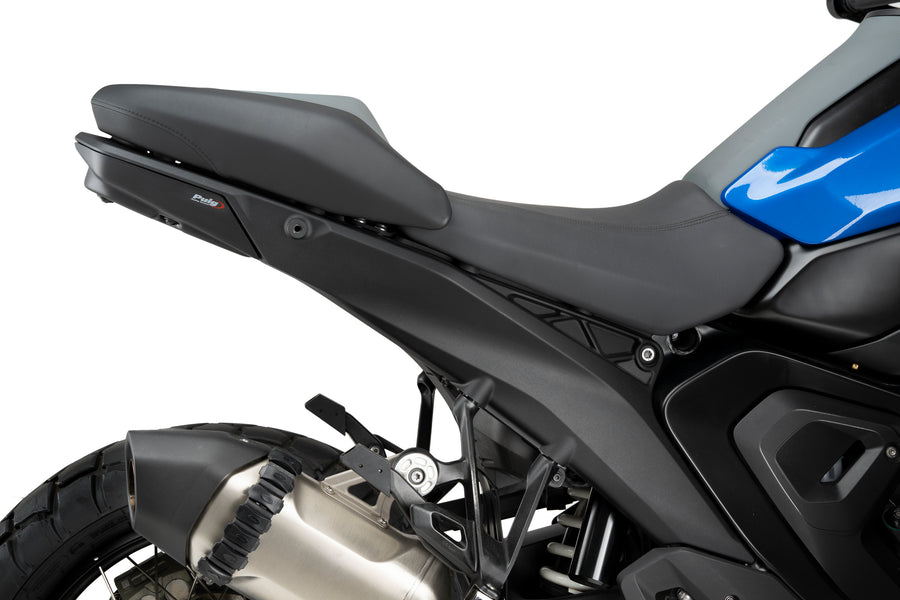 BMW R 1300 GS [2025] – Hátsó burkolat Pista #10 – Matt fekete