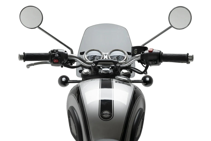 TRIUMPH BONNEVILLE T 120 BLACK [2025] – Z-Racing képernyő – Színezett