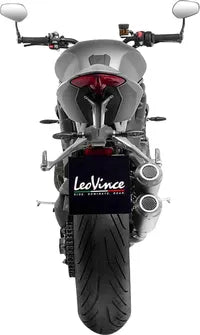 Triumph Speed ​​​​Triple 1200 RS [LEOVINCE] – LV-10 felcsúsztatható hangtompító