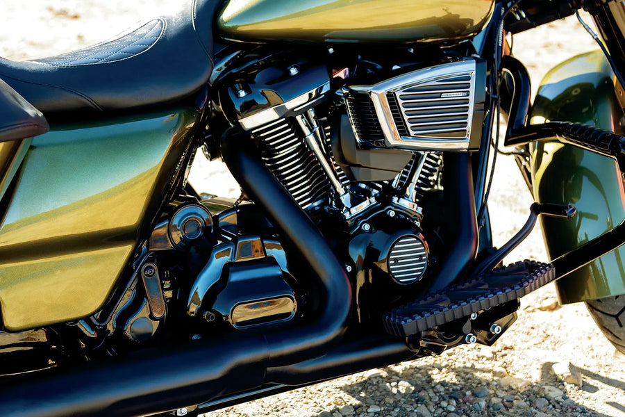 Harley-Davidson Low Rider S [KURYAKYN] – Precision® burkolat szelepemelő blokkhoz