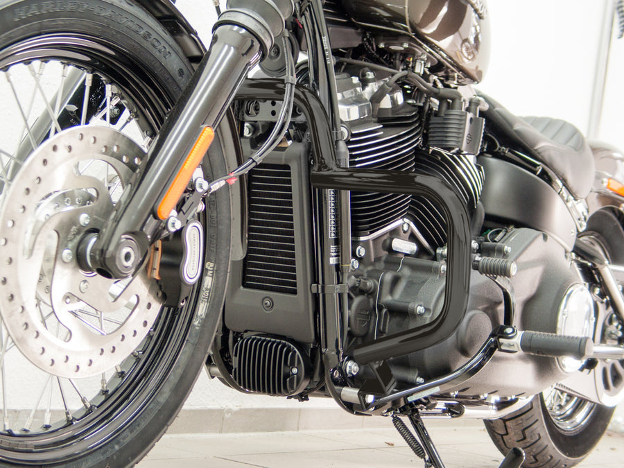 Harley Davidson Softail (Milwaukee-Eight 107/114) [2018] - Védő, 32 mm-es csőből, lapos forma, fekete