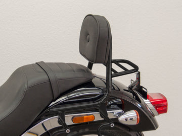 Harley Davidson Softail Low Rider (Milwaukee-Eight 107/114) [2018] - Sissy rúd csőből párnával és csomagtartóval, fekete