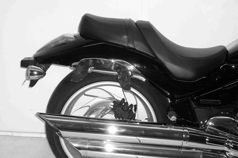 Suzuki M 1800 [2006-2012] - C-Bow oldalsó tartó oldalnézet