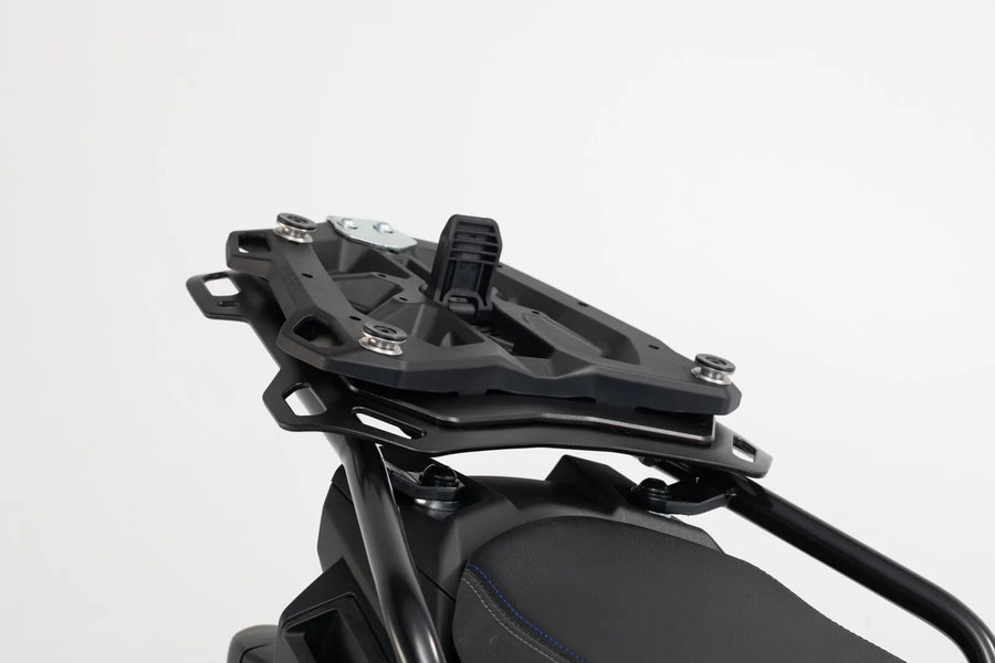 Triumph Street Twin 900 [SW-MOTECH] – Adapterkészlet ADVENTURE-RACK csomagtartóhoz