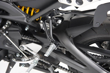 Yamaha XSR 900 [2016-2021] - Utas lábtámasz leengedése