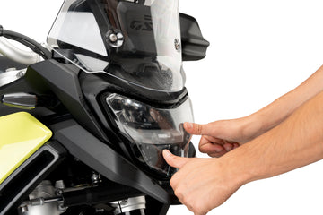 BMW F 900 GS [2025] – Tapadó fényszóróvédelem – Átlátszó