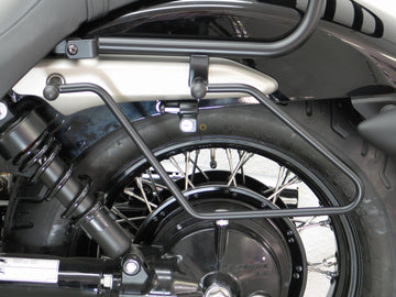 Honda Shadow VT 750 C Black Spirit [2010-2011] - táskatartó, fekete