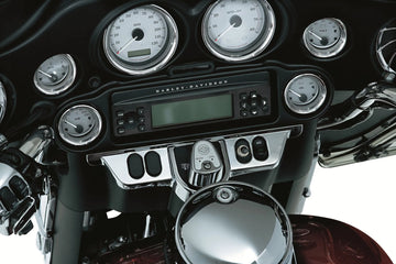 Harley-Davidson Ultra Limited FLHTK [KURYAKYN] - Kapcsolókonzol burkolat - 0