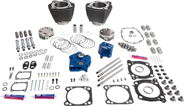 Harley-Davidson FLHTCUTG 1750 Tri Glide Ultra Anniversary 107 [2018] - 132" Power Package Motorleistungs-Kit – Oberfläche: Schwarz, Hervorgehobene Lamellen – Bild 2