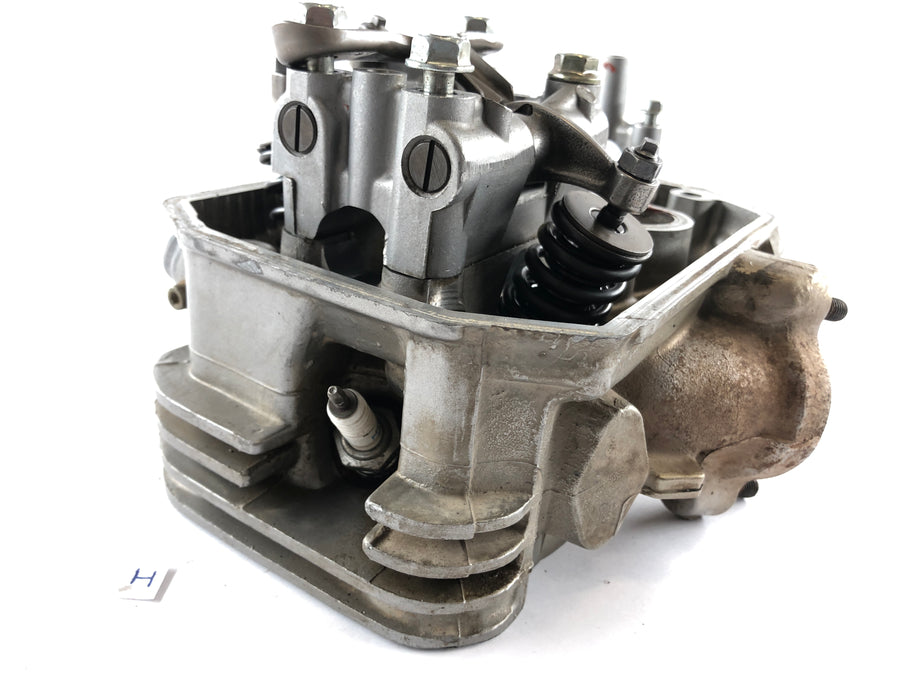 Honda Africa Twin XRV 750 RD07 [1993] - Hátsó hengerfej hátsó henger