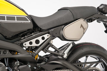 YAMAHA XSR 900 [2019] - Retro oldalburkolatok | Matt fekete | PUIG 8563J