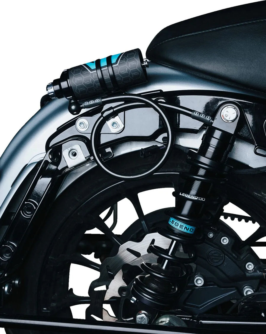 Harley-Davidson FLHX 1923 Street Glide 117 [2026] - REVO ARC Remote Reservoir Außenbefestigung – Bild 6
