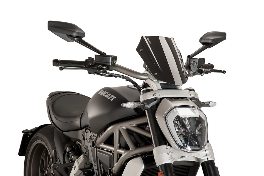 TRIUMPH BONNEVILLE T 120 BLACK [2025] - Állítható sportképernyő | Fekete | PUIG 8921N