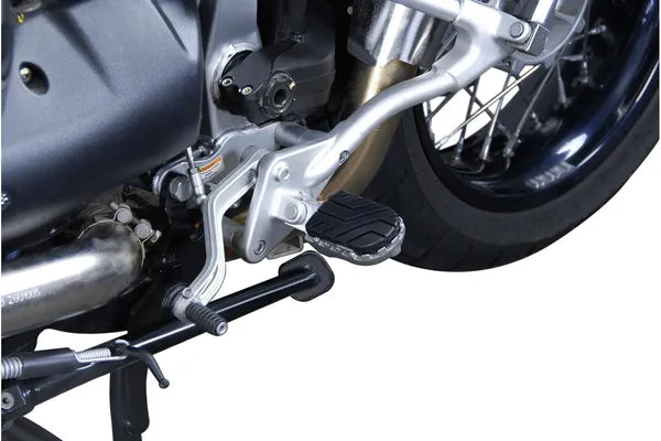 Moto Guzzi V 85 TT [SW-MOTECH] – Ion lábtartó