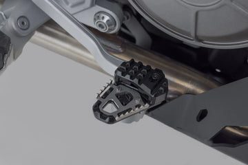 Aprilia Tuareg 660 [SW-MOTECH] – Fékpedál hosszabbítója