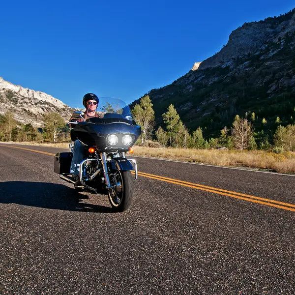 Harley-Davidson FLTRI 1450 EFI Road Glide [2004] – Adaptív 2 LED fényszóró – 12. ábra