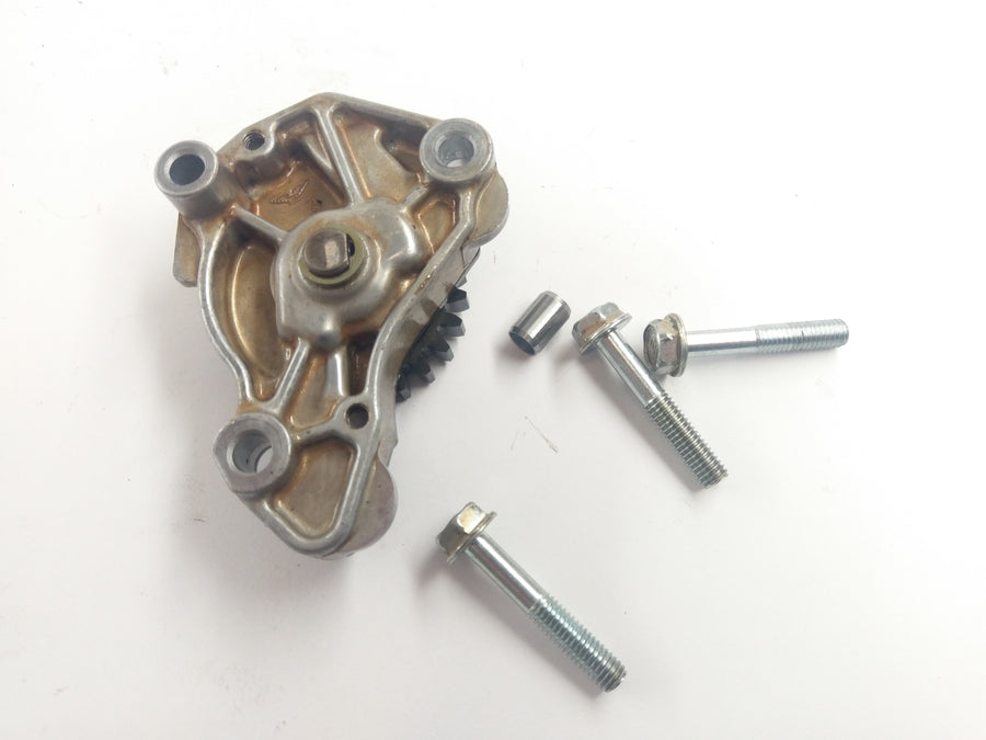 Honda CBR 125 JC34 [2006] - Olajszivattyú