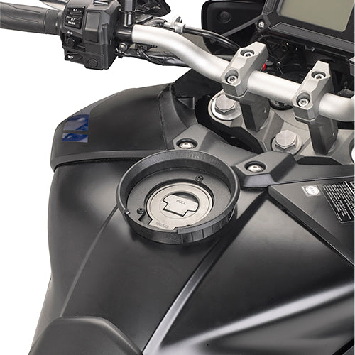 Yamaha Tracer 900 / Tracer 900 GT [GIVI] - Rögzítőgyűrű a TANKLOCK-hoz