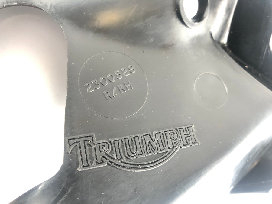 Triumph Tiger 900 T400 [1998] - Karburátor burkolat bal és jobb