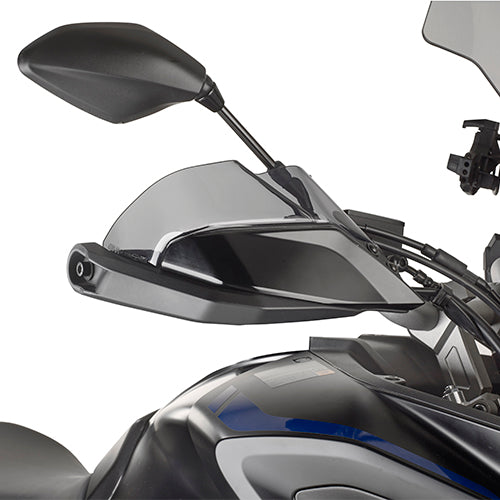 Yamaha Tracer 900 / Tracer 900 GT [GIVI] - Színezett szélterelő plexiből az eredeti kézvédőhöz