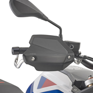 BMW F 900 GS [GIVI] - Matt fekete magas plexi kézvédő motorkerékpárra szerelhető eredeti kézvédőkkel