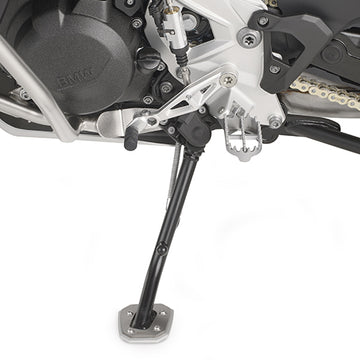 BMW F 900 GS Adventure [GIVI] - Alumíniumból és rozsdamentes acélból készült lábhosszabbító az eredeti oldalállványhoz