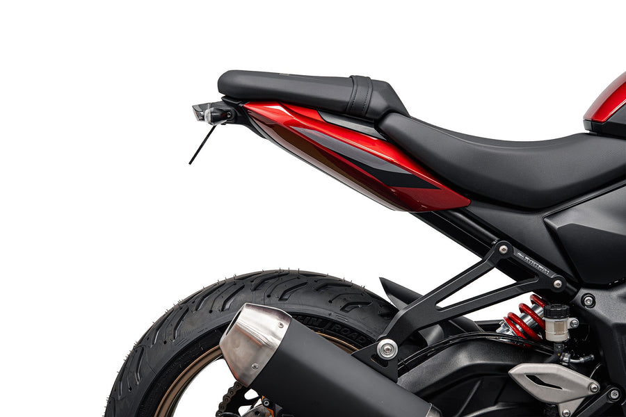 Triumph Trident 660 [2026+] - Rendszámtartó átlátszó LED-es hátsó lámpával