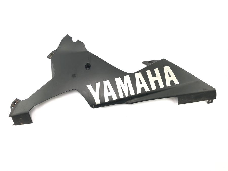 Yamaha YZF R1 RN09 [2002] - Oldalburkolat jobb alsó panel