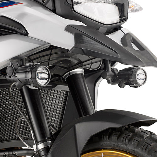BMW F 750 GS [GIVI] - Rögzítőkészlet fényszórókhoz speciális ütközőrudak nélkül
