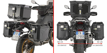 Kove X Pro 800 [GIVI] - cső alakú acél oldalsó toktartó PL ONE-FIT jobb oldali eltolással a Trekker Outbackhez