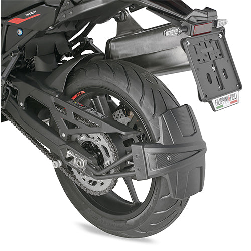 Benelli TRK 702 X [GIVI] - Rögzítőkészlet univerzális hátsó kerékburkolathoz RM02