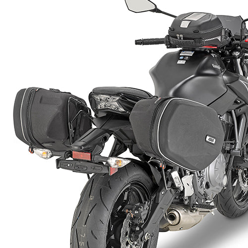 Kawasaki Z 650 S [GIVI] - Távtartó EASYLOCK nyeregtáskákhoz vagy nyeregtáskákhoz