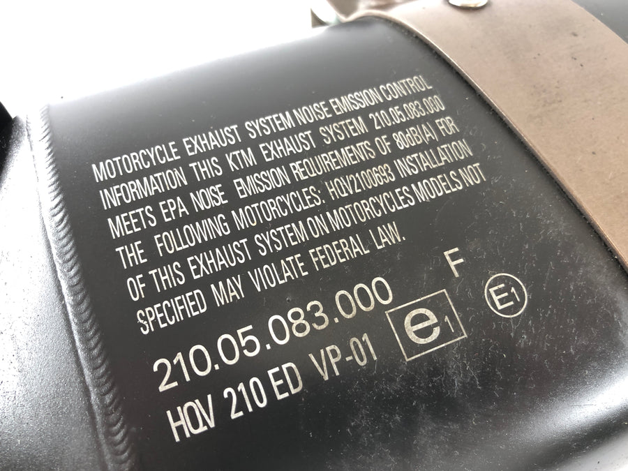 Husqvarna 701 Vitpilen [2018] - Hangtompító kipufogó eredeti
