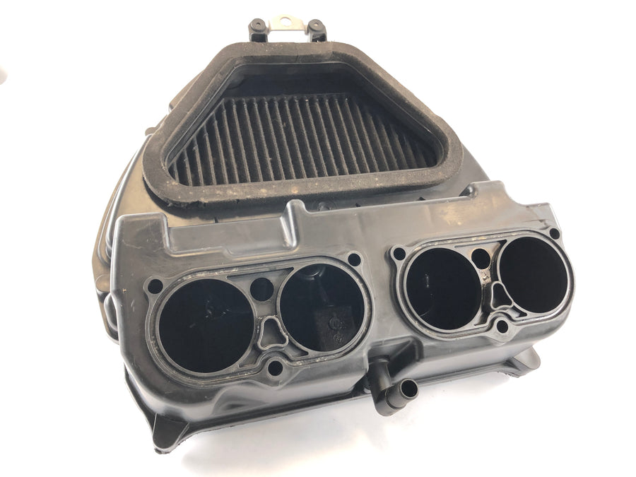 Yamaha YZF R1 RN12 [2005] - Légszűrő doboz airbox