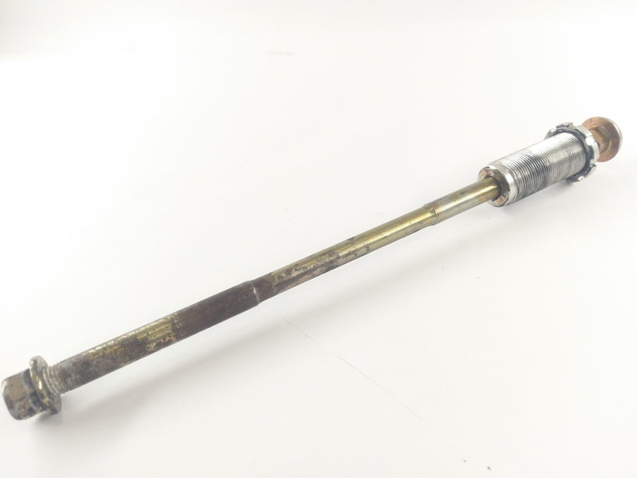 Benelli TNT 1130 Sport [2002] - Átmenő tengely motortartó