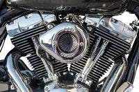 Harley-Davidson FXDBA 1584 Dyna Street Bob Limited [2013] - Air Stinger Stealth Luftfiltersatz – Oberfläche: Silber – Bild 12