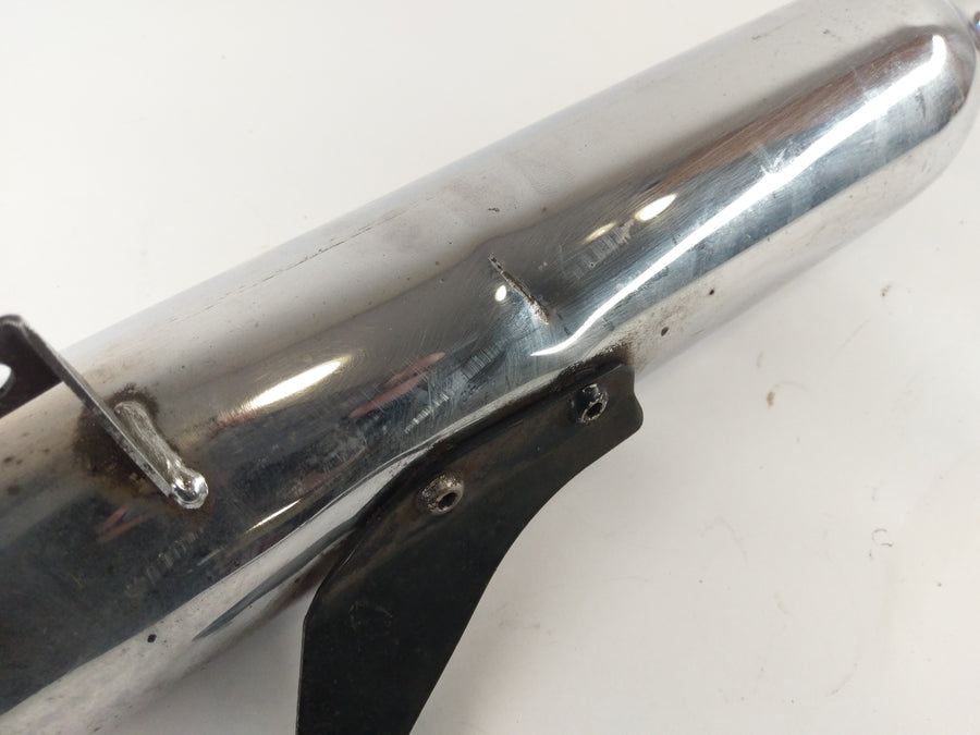Triumph Bonneville 800 T100 [2004] – ABE nélkül hagyott kipufogó hangtompító